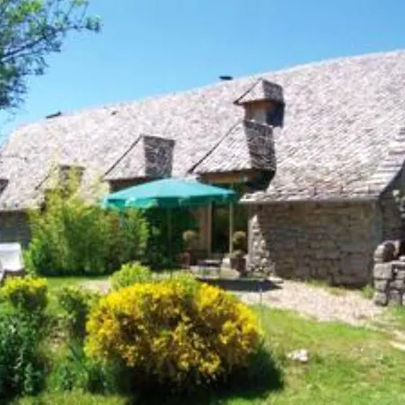 Maison De 4 Chambres Avec Terrasse Amenagee Et Wifi A La Capelle Dom wakacyjny